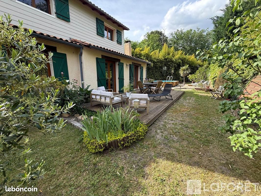 Maison 7 pièces 141 m² · à Martignas-sur-Jalle · 141 m² · 499 000 €