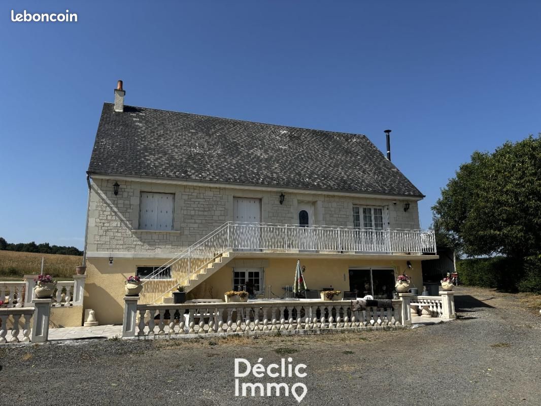 Maison 5 pièces 150 m² · à Candes-Saint-Martin · 150 m² · 299 250 €
