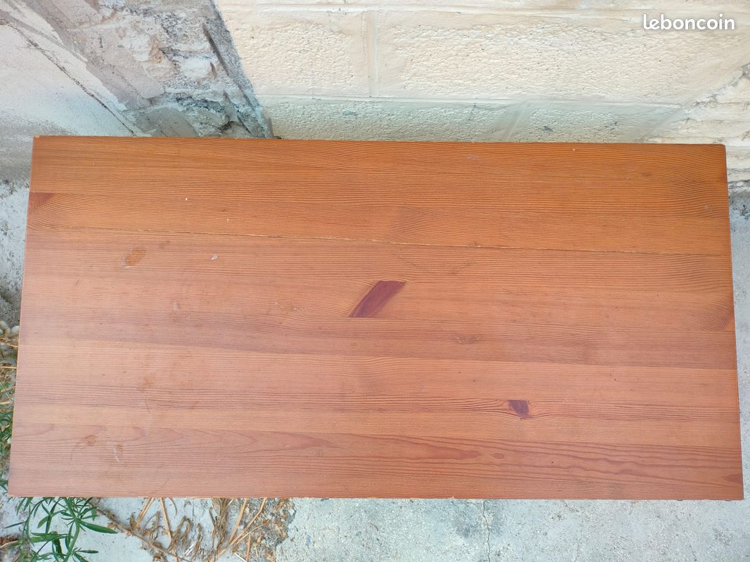 Table basse IKEA modèle Fjallbo (image 2)