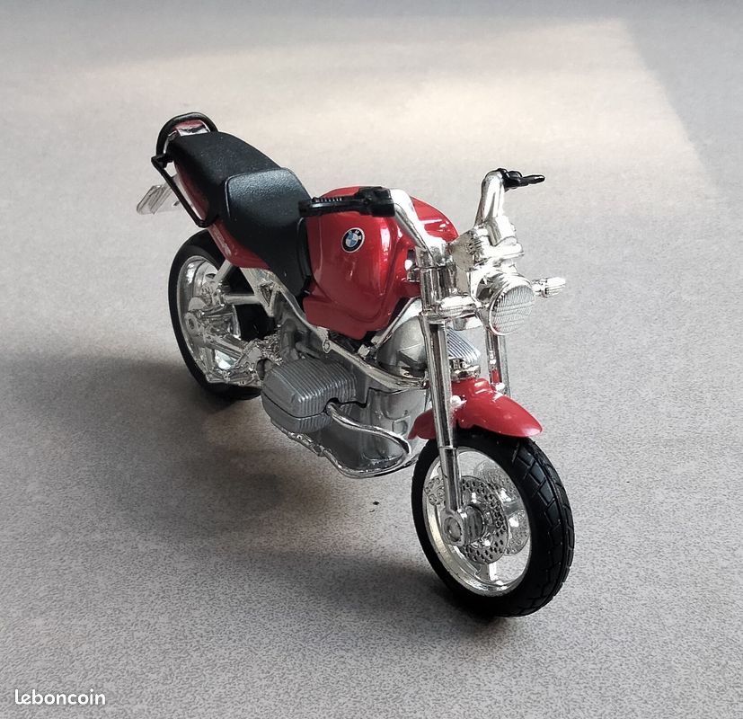 Moto miniature échelle 1:18 "BMW R1100" (image 3)