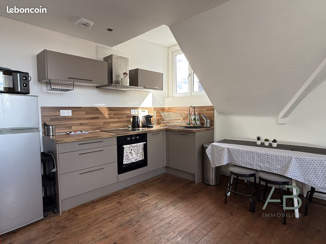 Appartement 2 pièces 48 m² · à Lille · 48 m² · 905 €/mois