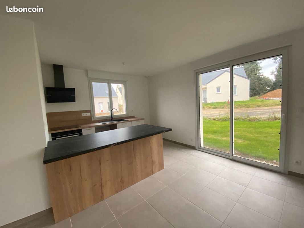 Maison 6 pièces 123 m² · à Lanvallay · 123 m² · 1 110 €/mois