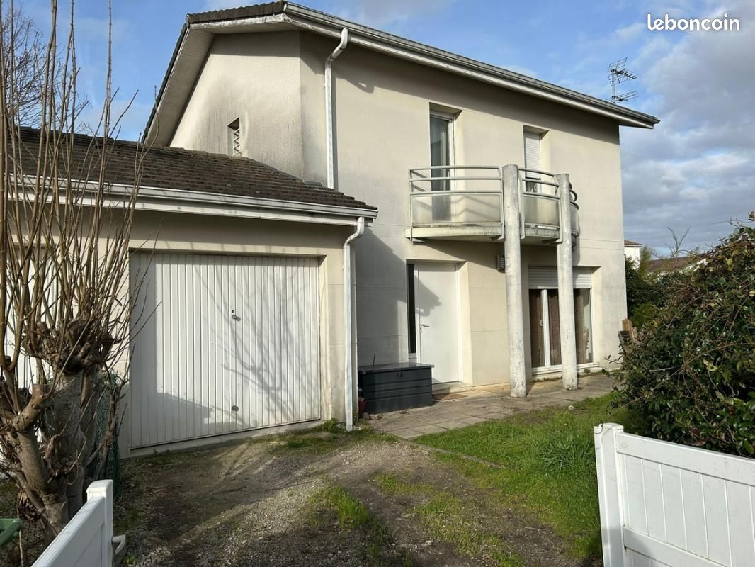 Maison 4 pièces 86 m² · à Mérignac · 86 m² · 300 000 €