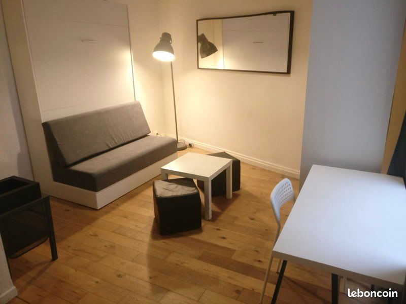 Appartement 1 pièce 17 m² · à Paris · 17 m² · 720 €/mois