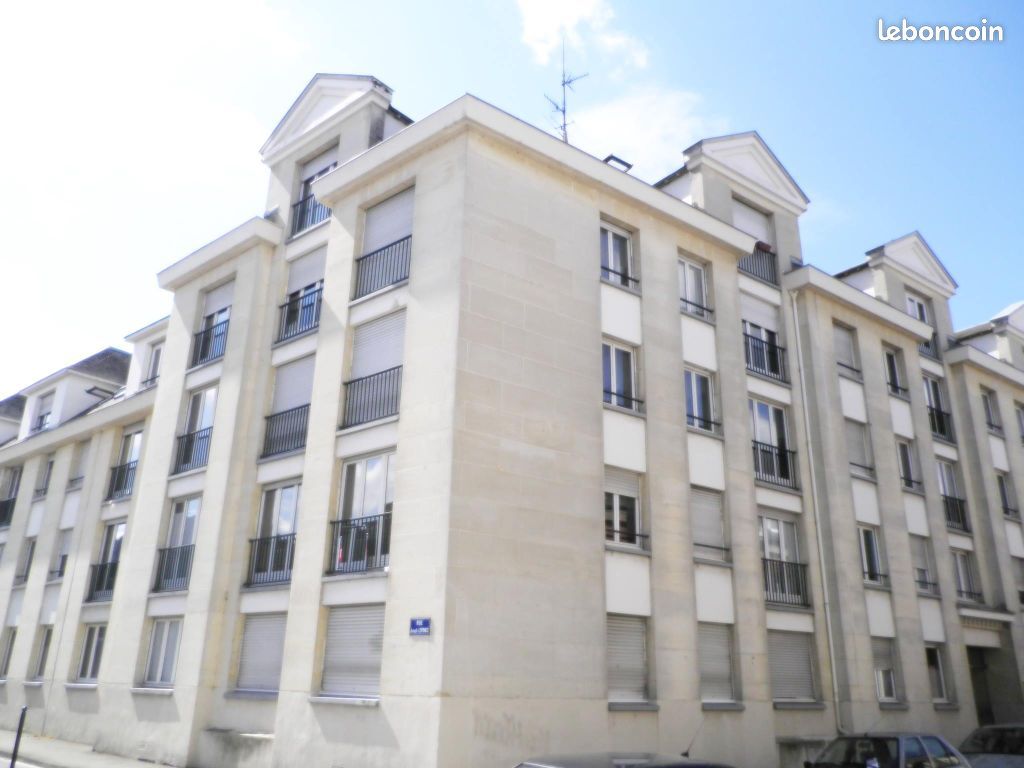 Appartement 1 pièce 25 m² · à Compiègne · 25 m² · 550 €