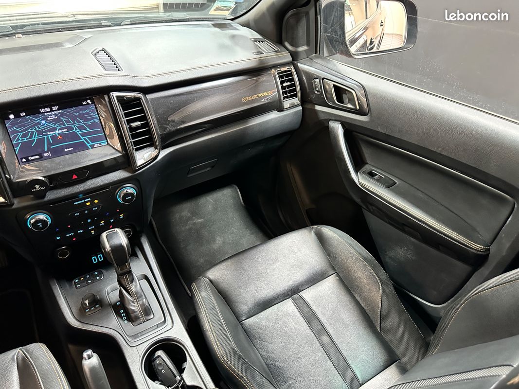 Ford ranger double cabine 2.0 tdci 215ch bva10 wildtrak 4x4 - carplay - attelage - camera de recul (image 21)