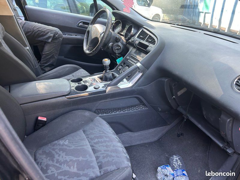 3008 1.6HDI 109cv 9HZ (image 3)