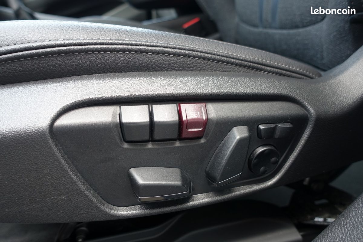 X2 X-Drive 25ea Hybride Rechargeable Pack M BVA 220ch Semi-Cuir Sport/Toit ouvrant/Grd Gps Europe/HUD/Caméra/Pack ambiance/Accès confort/Régulateur/LED/1*Main/Garantie 12 mois (image 14)