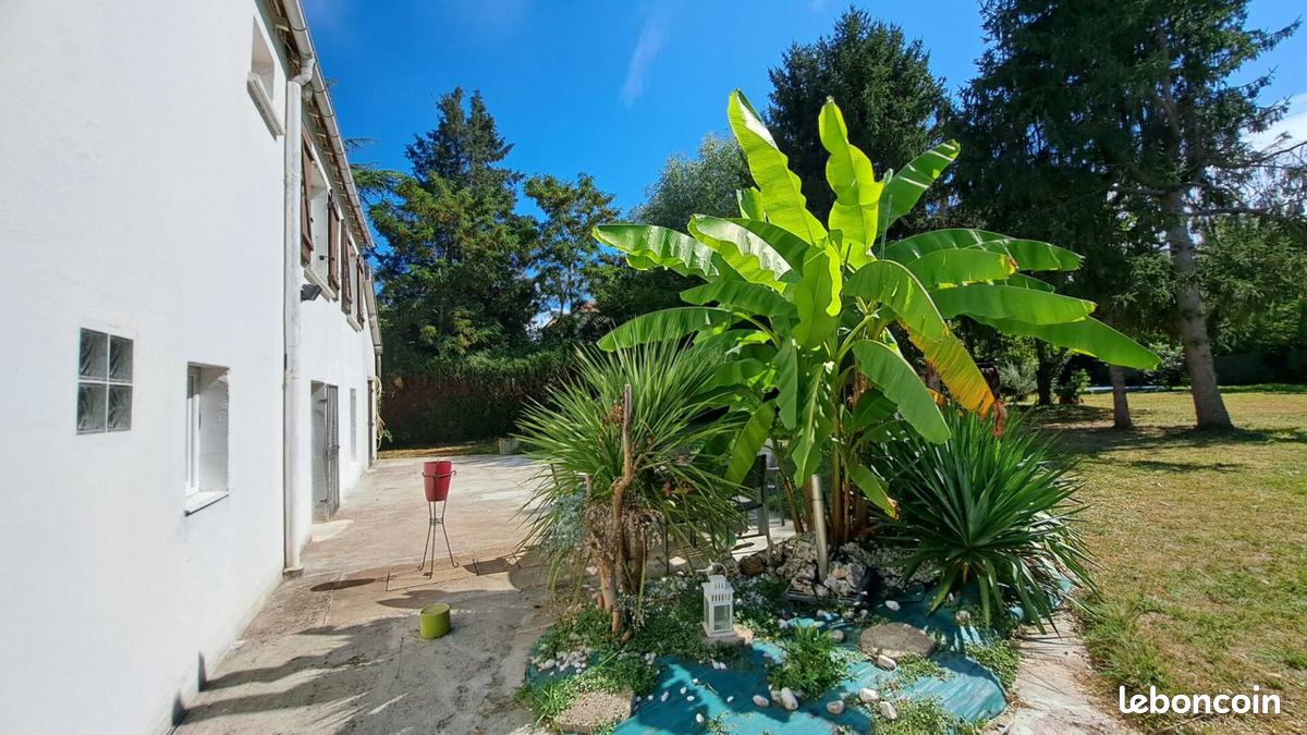Maison 7 pièces 123 m² · à Lévis-Saint-Nom · 123 m² · 369 000 €