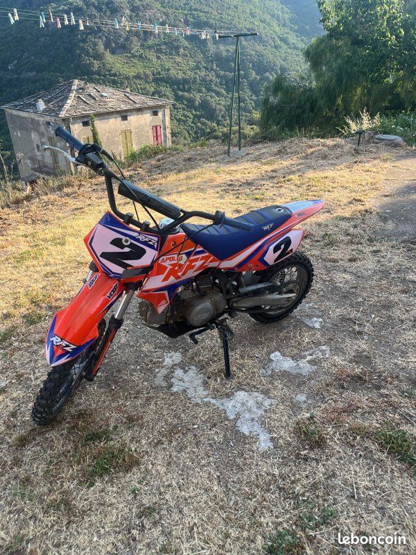 Motora Rfz Apollo RFZ 125 Semi-Auto - 2022 - - Motos