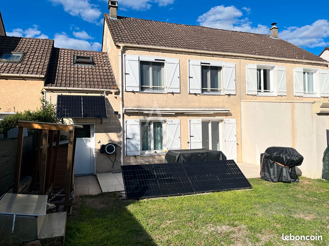 Maison 5 pièces 83 m² · à Dourdan · 83 m² · 275 000 €