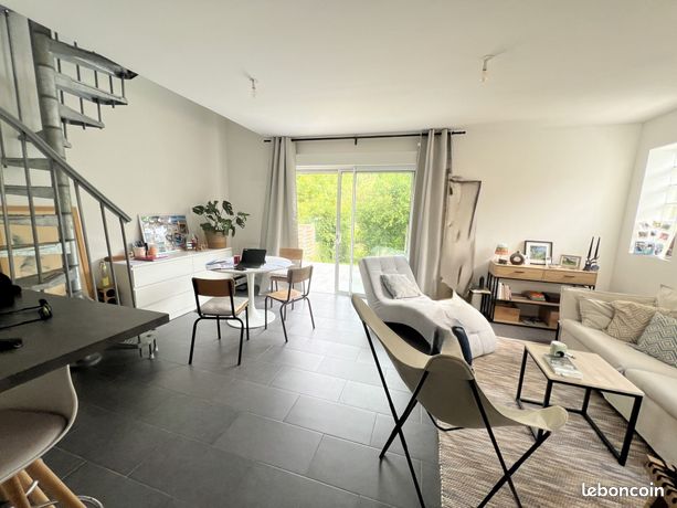 Maison 2 pièces 53 m²