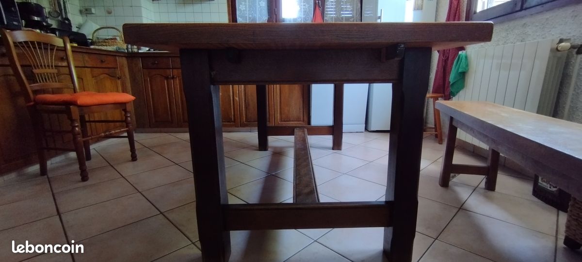 Table en bois massif de cuisine ou de salon (image 2)