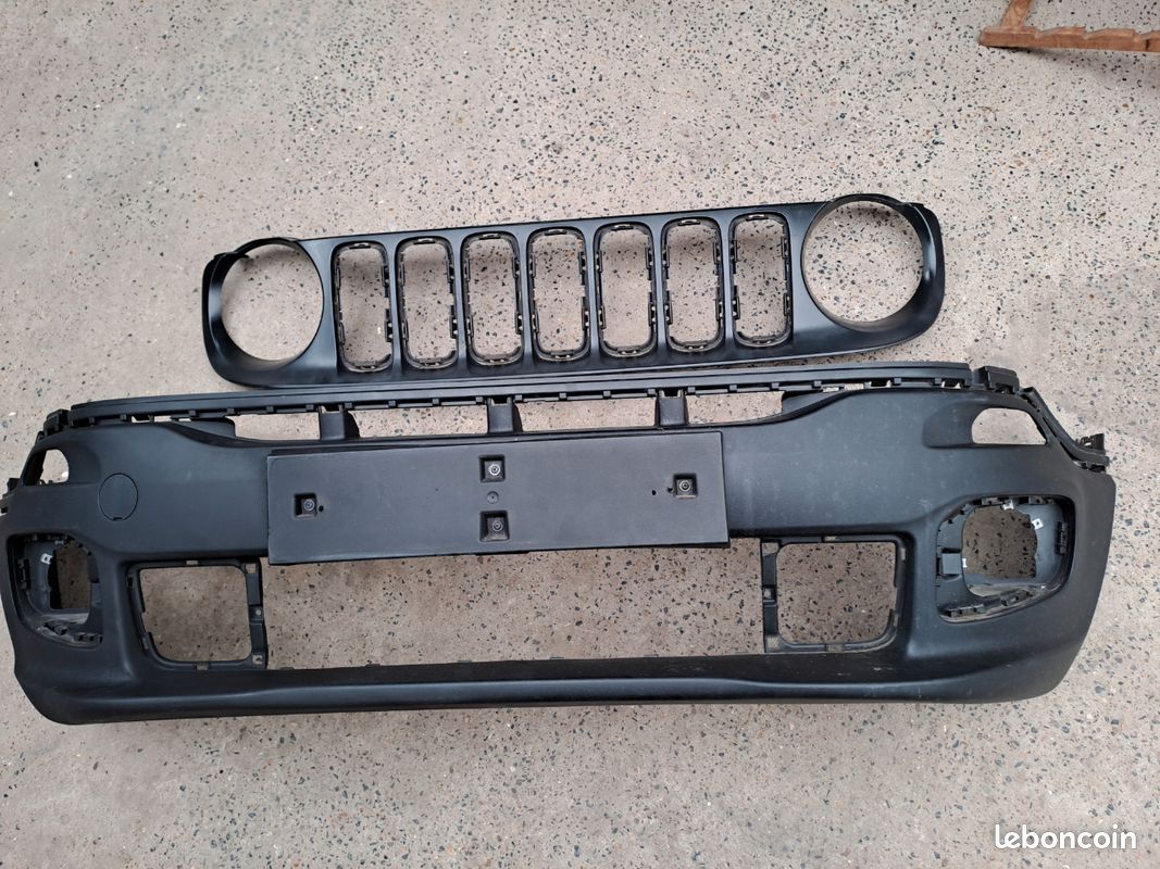 IsuZi Grille de pare-chocs avant en ABS noir mat pour Jeep Renegade 2015-2018, style Angry Bird version B