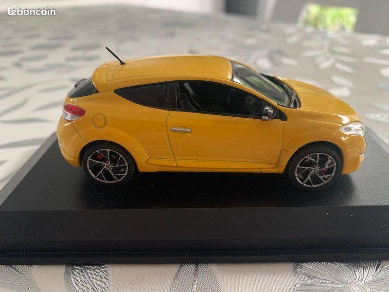 Norev 1/43 - Renault Mégane Coupé Orange - 2009 - Miniature D'occasion