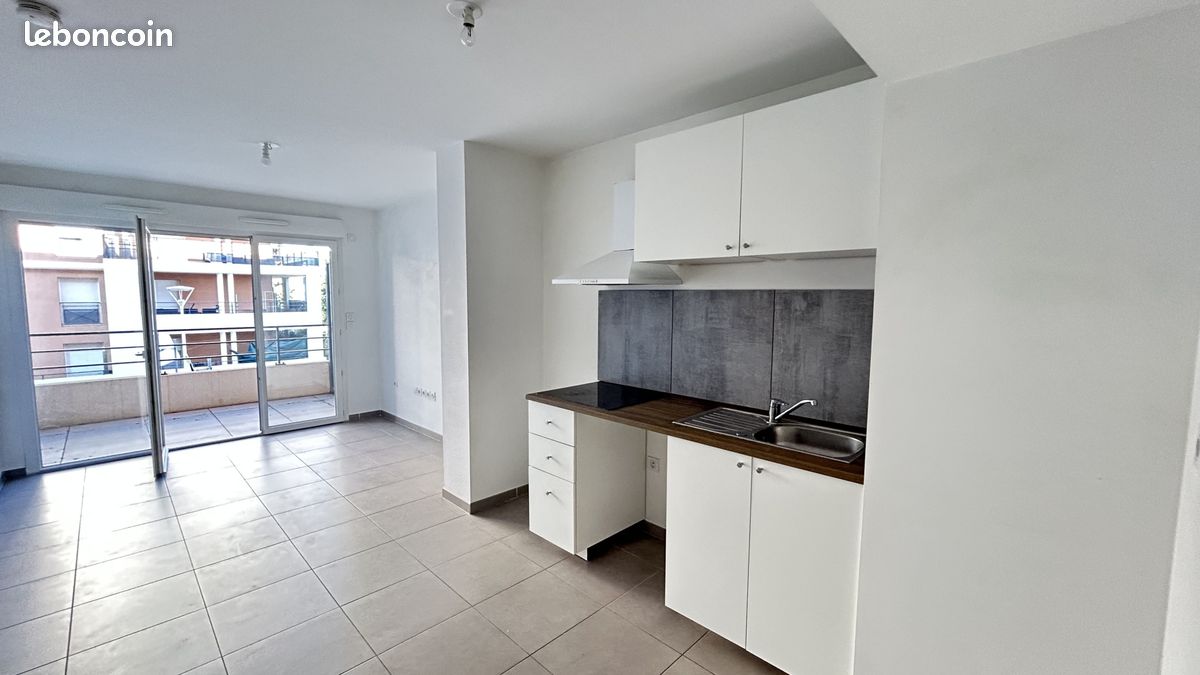 Appartement 2 pièces 35 m² · à Toulon · 35 m² · 722 €