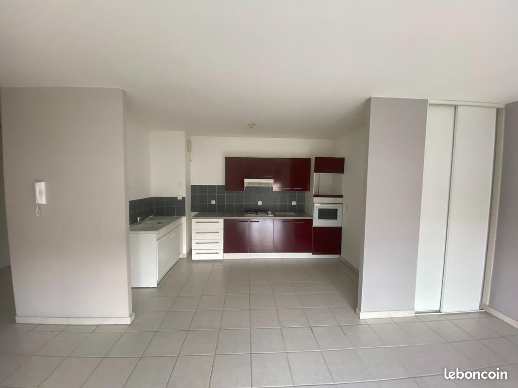 Appartement a louer saint-chamond - 3 pièce(s) - 67 m2 - Surfyn