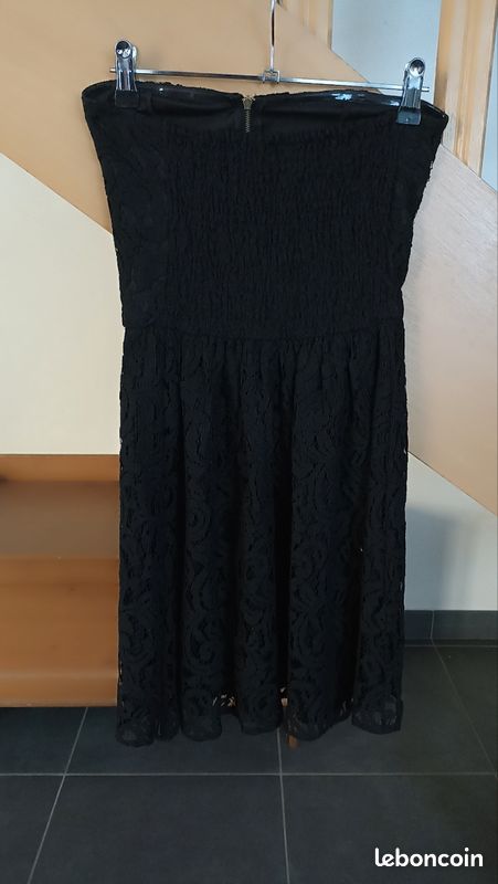 Robe noire (image 1)