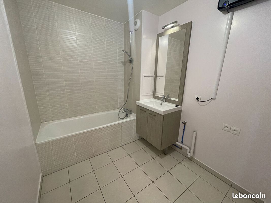 Appartement a louer villejuif - 3 pièce(s) - 59 m2 - Surfyn