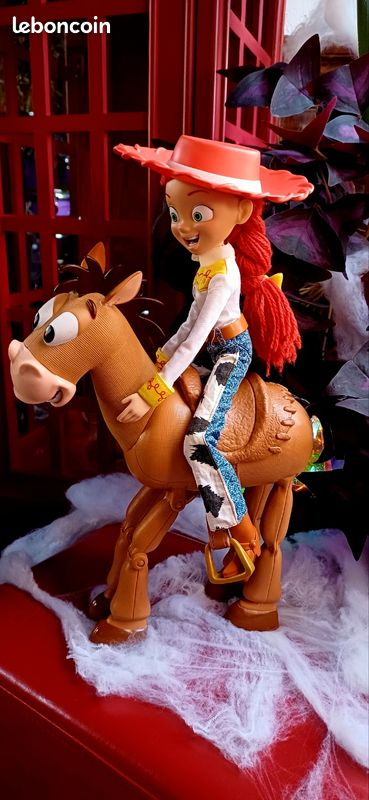 Jessie Pile Poil TBE (image 2)