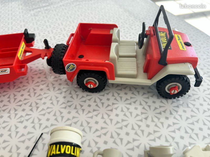 PLAYMOBIL Jeep + remorque - Jeux & Jouets