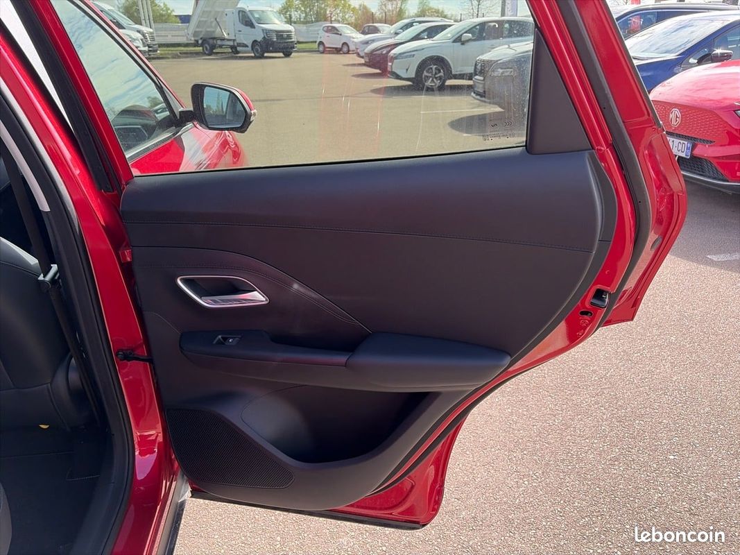 MG ZS 1.5 L Hybrid+ 197 ch Luxury (image 20)