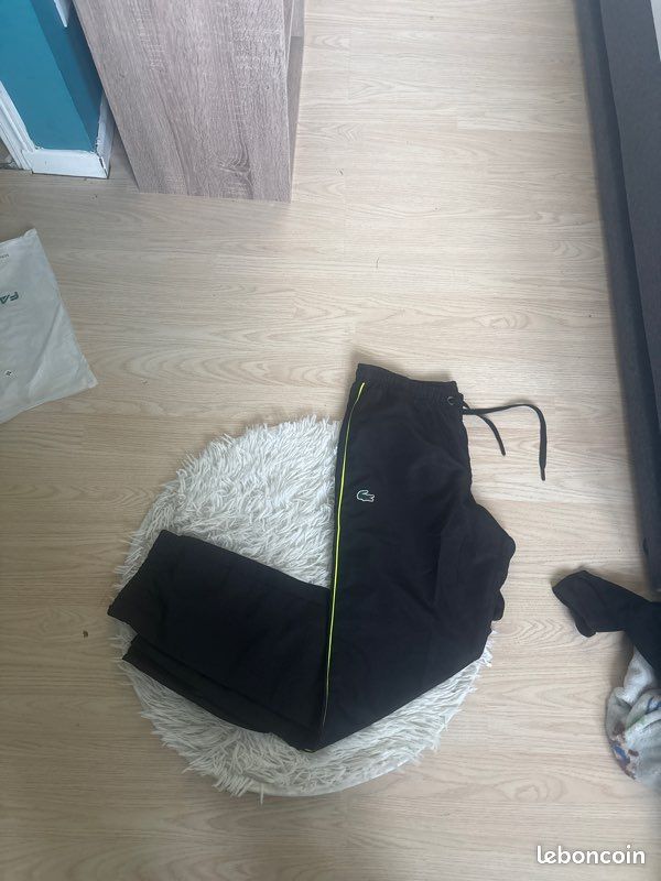 Pantalon Lacoste (image 1)