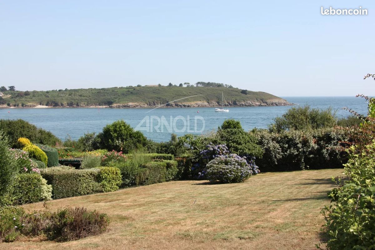 Maison 6 pièces 130 m² · à Arzon · 130 m² · 1 100 000 €