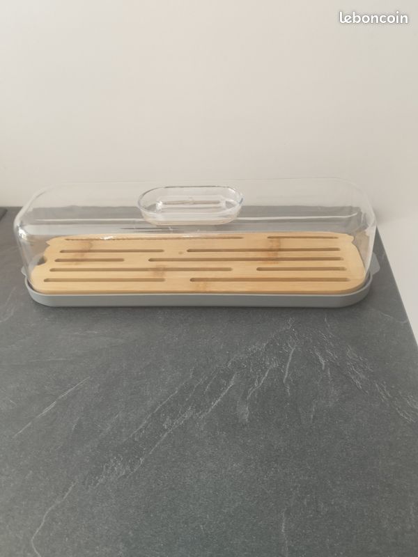 Boîte à pain (image 1)