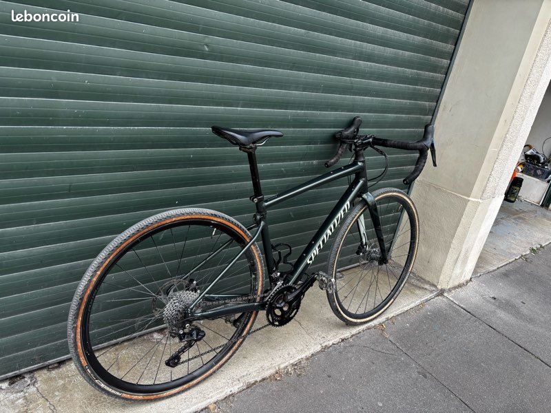 Gravel diverge (image 1)