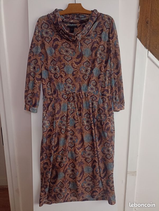 Robe Mango 42 Col bénitier motif baroque Très bon état 15