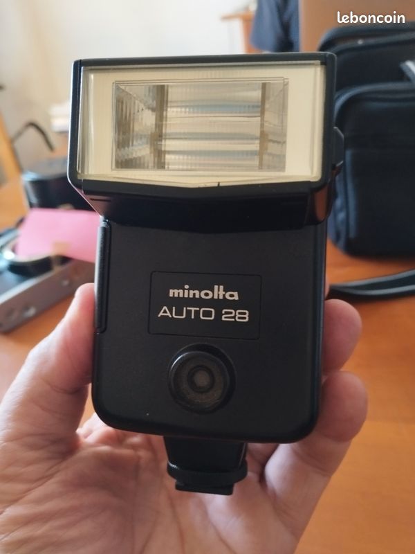 Minolta SR-T 100X avec Objectif MD Rokkor 45 mm + Flash