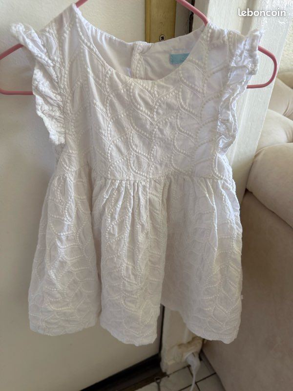 Une robe pour filles 18 mois (image 1)