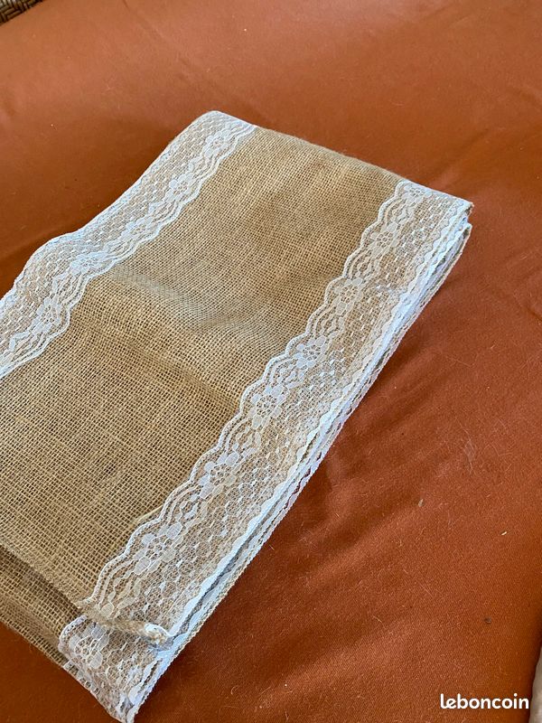 Chemin table jute et dentelle 10m neuf (image 1)