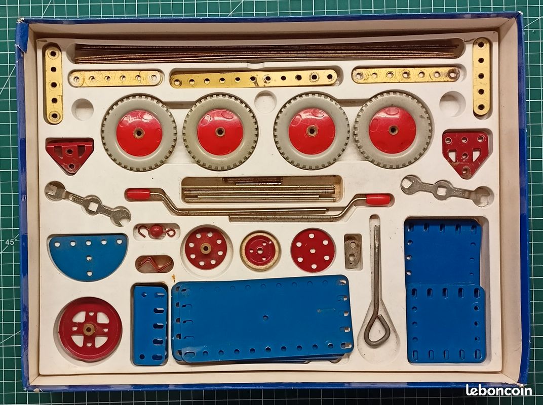 MECCANO Longrines bleus à filets dorés 6 x 99b : 24 cm + 3 x 99a :19 cm