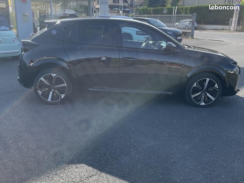 Lancia Ypsilon 1.2 Ibrida 100ch LX eDCT6 (image 7)
