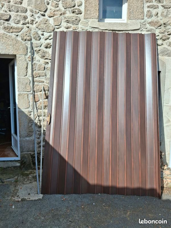 Vend porte accordéon coulissante (image 1)