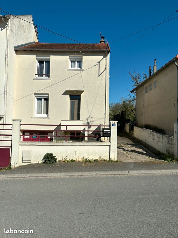 Maison 5 pièces 80 m² · à Désertines · 80 m² · 110 000 €