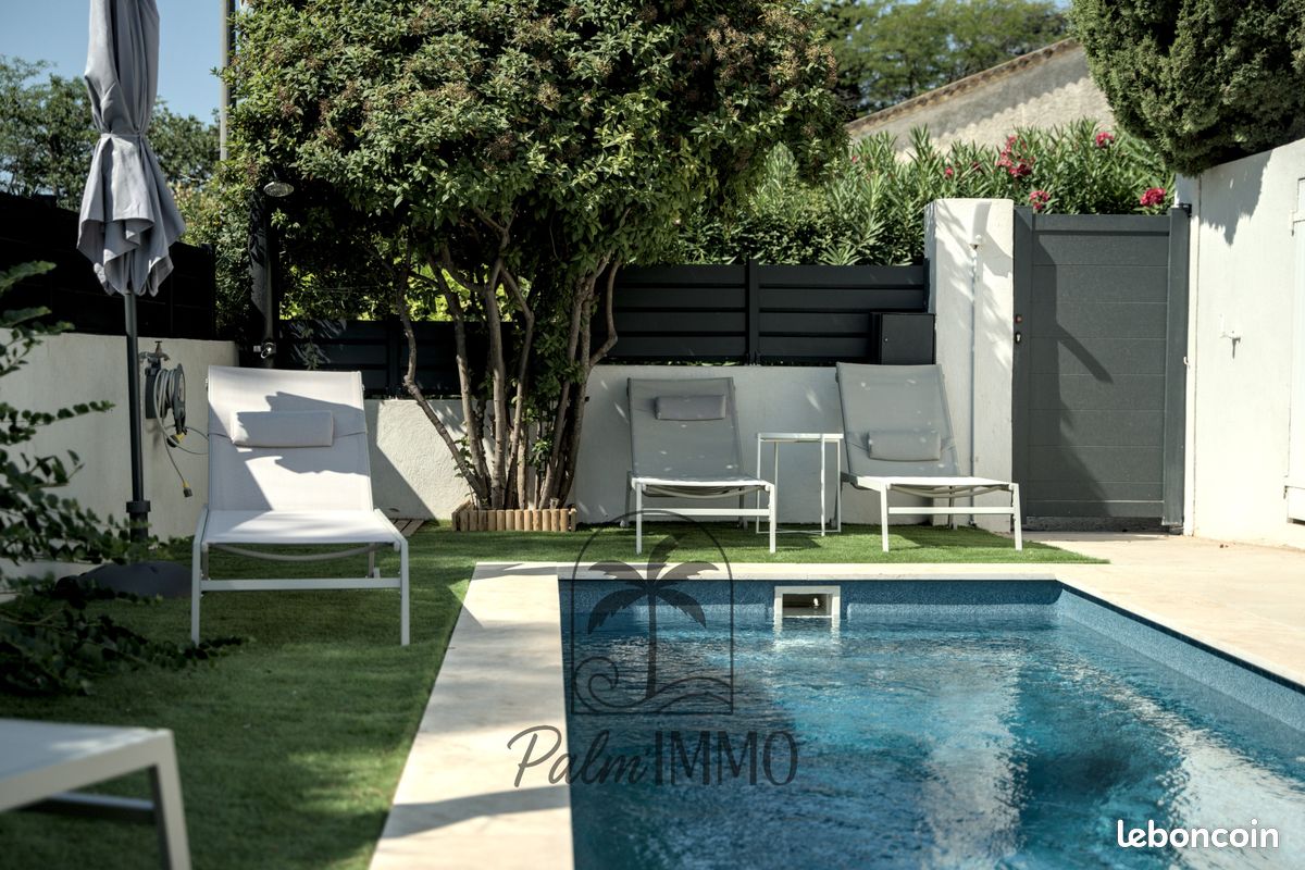 Appartement 4 pièces 105 m² · à Sanary-sur-Mer · 105 m² · 2 800 €