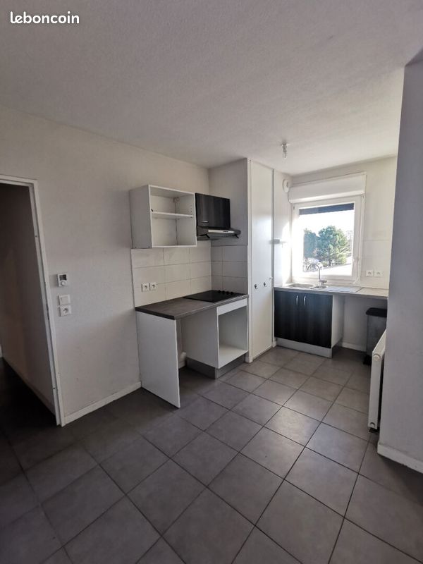 Appartement 3 pièces 63 m² · à Arès · 63 m² · 781 €/mois