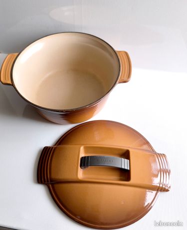 Cocotte Ronde Le Creuset Vintage – 24 Cm, Fonte, Orange, Fabriquée En France, Occasion