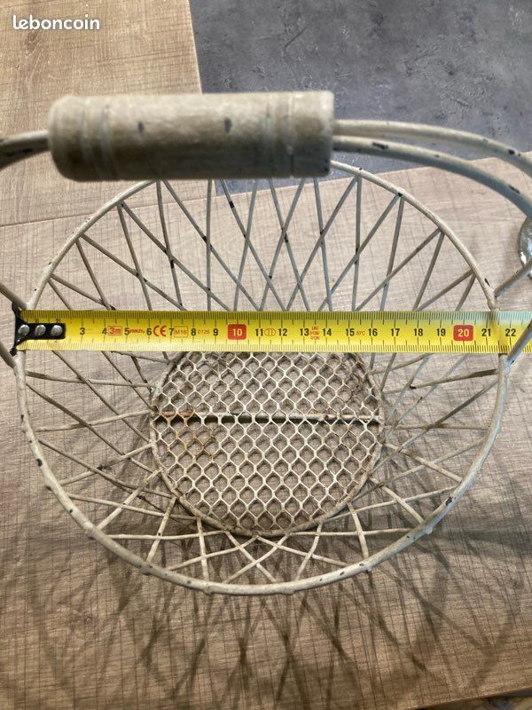 Panier Apache Ancien Par Caroline Cont - Artisanat Amérindien Rare Et Géométrique