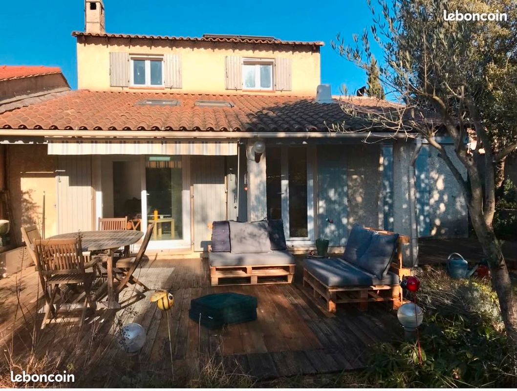 Maison 6 pièces 112 m² · à Simiane-Collongue · 112 m² · 1 600 €