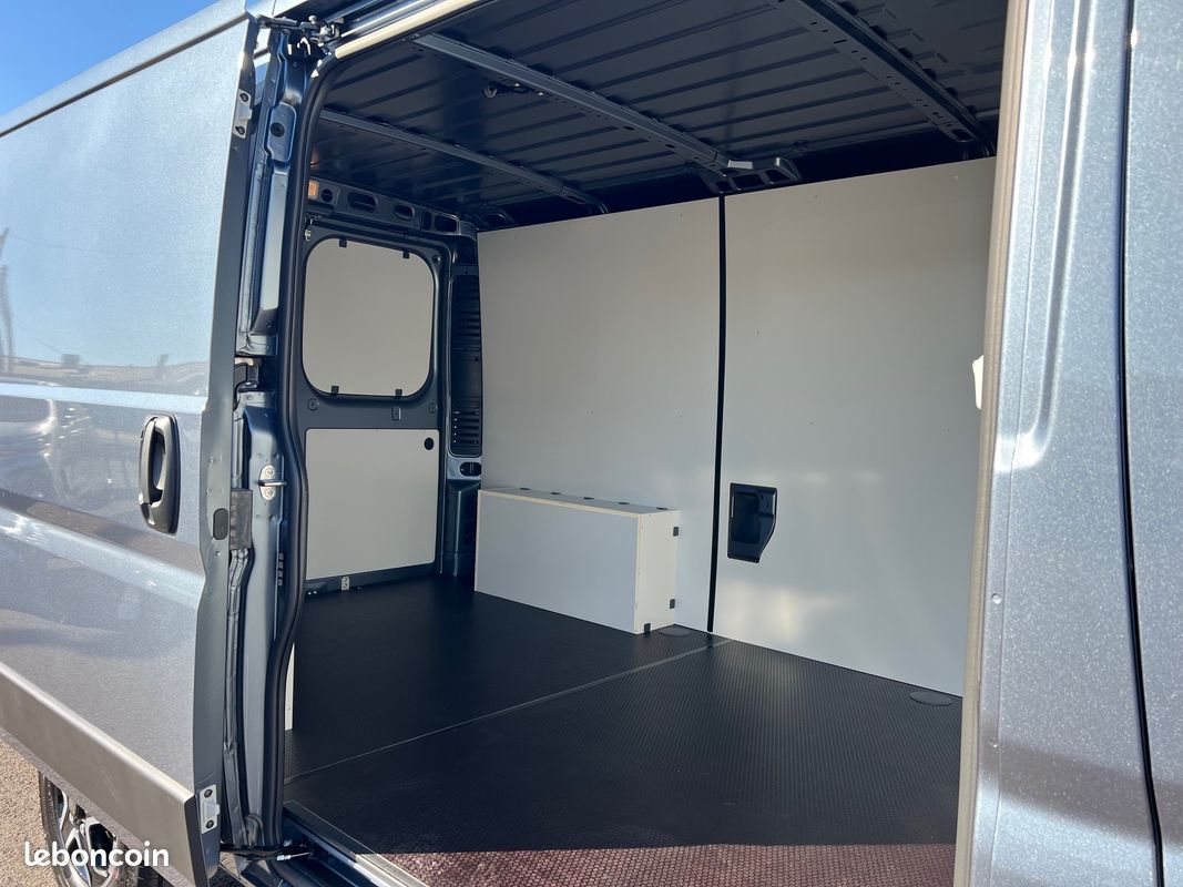 35950 ht Fiat Ducato L2H1 140 cv 3.5 BVA8 Pack Premium Connect + (image 9)