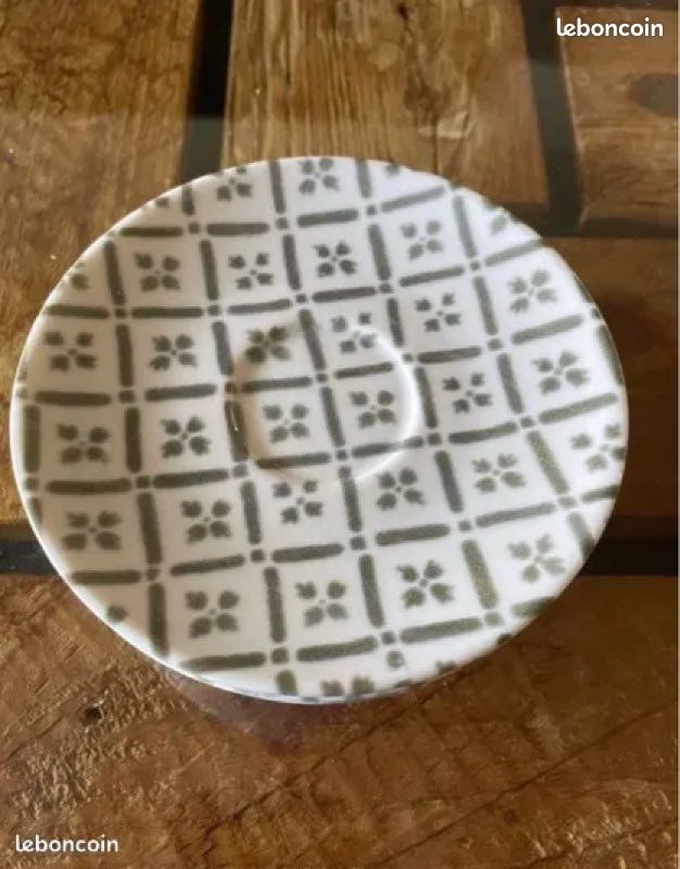 Lot de 3 soucoupes tasse à café de marque Guzzini (image 3)