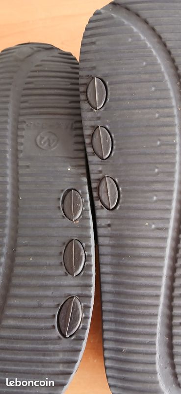 Claquettes homme neuves (image 3)