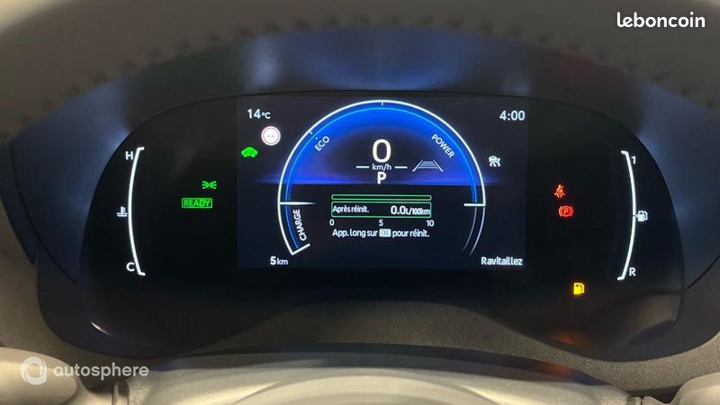Toyota Yaris 116h Design 5p MY25 (image 10)