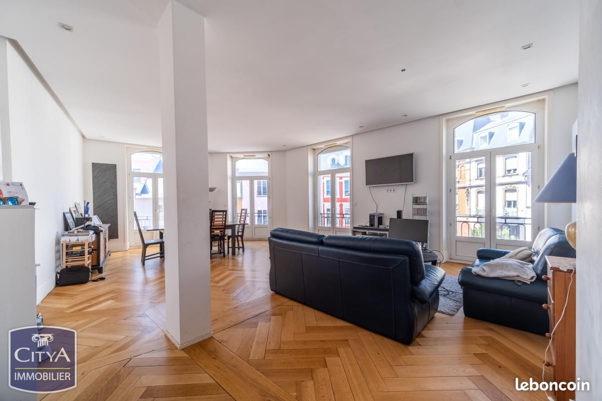 Appartement 5 pièces 104 m² · à Mulhouse · 104 m² · 266 000 €