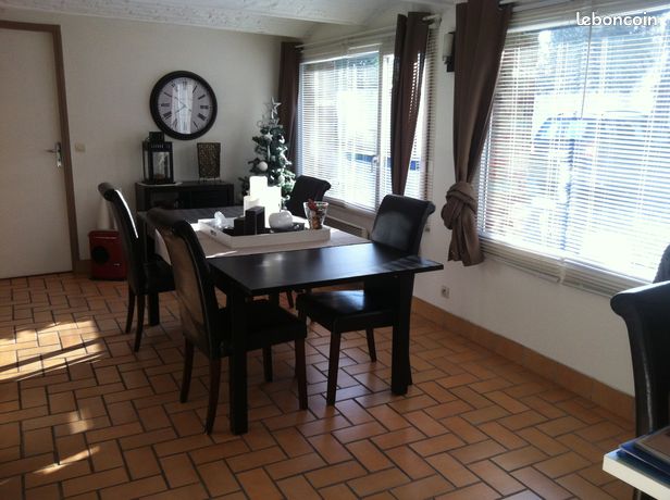 Appartement 2 pièces 45m² avec parking et terrain communs fermés