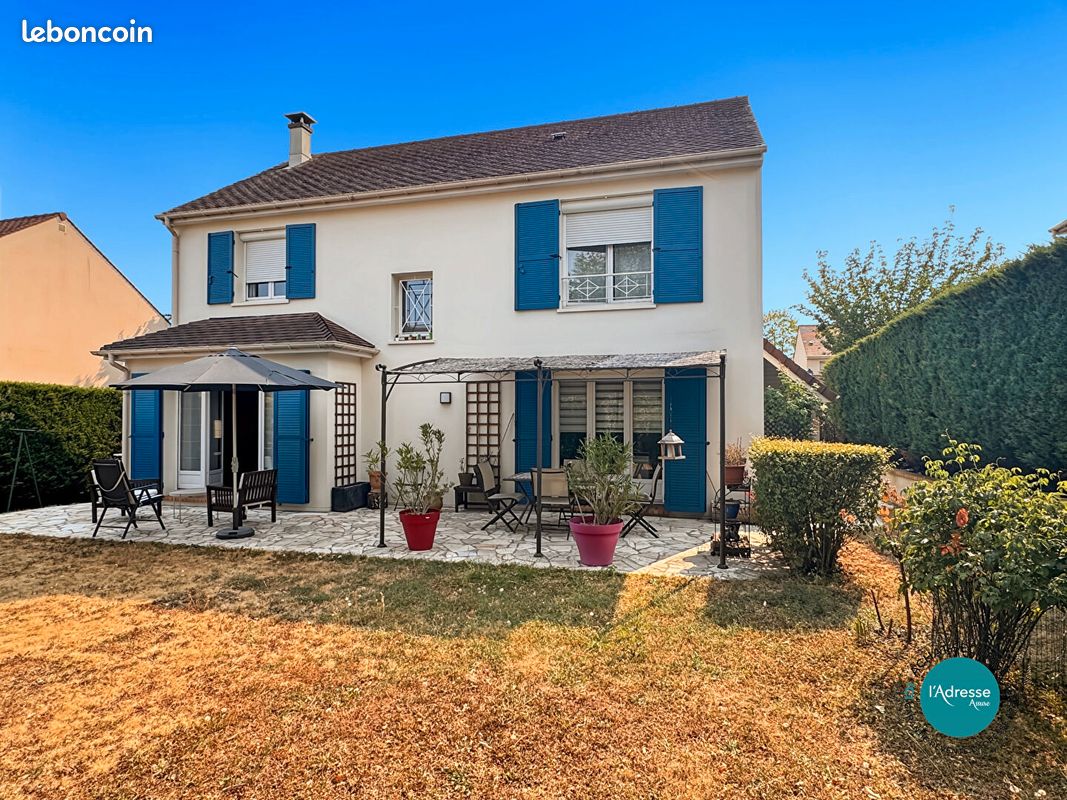 Maison 6 pièces 133 m² · à Mennecy · 133 m² · 379 500 €
